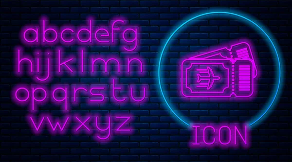 Gloeiend neon ticket icoon geïsoleerd op bakstenen muur achtergrond. Vliegticket. Neon licht alfabet. Vector Illustratie — Stockvector