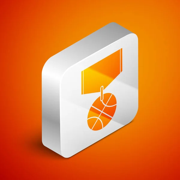 Medalha de basquete isométrica com ícone de fita isolado em fundo laranja. Botão quadrado de prata. Ilustração vetorial —  Vetores de Stock