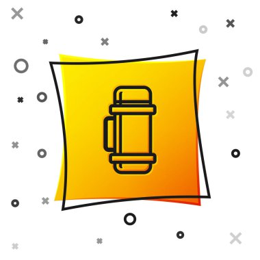 Beyaz arka planda siyah termos konteynır simgesi izole edildi. Termo matara ikonu. Kamp ve yürüyüş ekipmanları. Sarı kare düğme. Vektör İllüstrasyonu