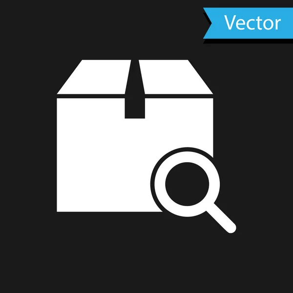 Weißes Suchpaket-Symbol isoliert auf schwarzem Hintergrund. Paketverfolgungssymbol. Lupe und Karton. Logistik und Lieferung. Vektorillustration — Stockvektor