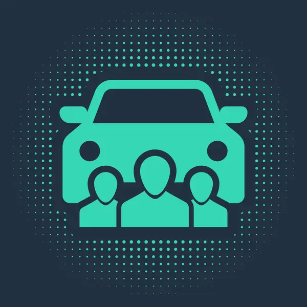 Verde de coches compartiendo con el grupo de personas icono aislado sobre fondo azul. Carsharing signo. Transporte alquiler concepto de servicio. Puntos aleatorios de círculo abstracto. Ilustración vectorial — Archivo Imágenes Vectoriales