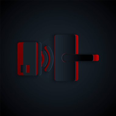 Kağıt, siyah arkaplanda izole edilmiş ikonu açmak için kablosuz teknolojiyle dijital kapı kilidi açıyor. Kapı kolu tabelası. Güvenlik akıllı ev. Kağıt sanatı tarzı. Vektör İllüstrasyonu