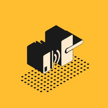 Sarı arkaplanda izole edilmiş ikonu açmak için kablosuz teknolojiye sahip Isometric Dijital kapı kilidi. Kapı kolu tabelası. Güvenlik akıllı ev. Vektör İllüstrasyonu