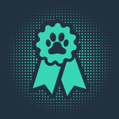 Mavi arkaplanda yeşil hayvan ödülü simgesi izole edildi. Köpek ya da kedi pençesi izi ve kurdeleli rozet. Hayvan için madalya. Soyut çember rastgele noktalar. Vektör İllüstrasyonu