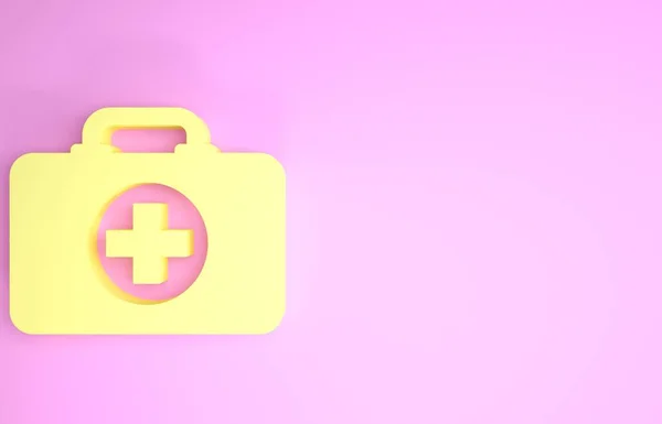 Κίτρινη εικόνα κουτί πρώτων βοηθειών απομονώνονται σε ροζ φόντο. Ιατρικό κουτί με σταυρό. Ιατρικός εξοπλισμός για έκτακτη ανάγκη. Υγιεινή έννοια. Μινιμαλιστική έννοια. 3d απεικόνιση 3D καθιστούν — Φωτογραφία Αρχείου