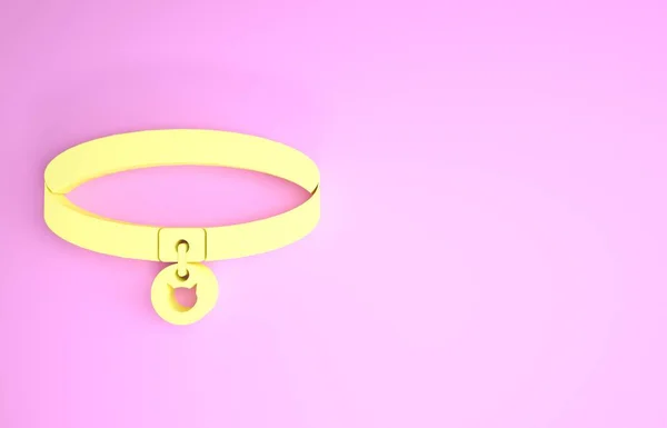 Yellow Cat collar with name tag icon isolated on pink background. Simple supplies for domestic animal. Cat and dog care. Pet cat chains. Minimalism concept. 3d illustration 3D render — 스톡 사진