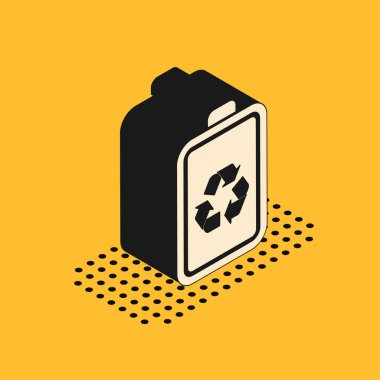 Sarı arkaplanda izole edilmiş geri dönüşüm sembolü simgesine sahip Isometric Battery. Geri dönüşüm sembollü pil - yenilenebilir enerji konsepti. Vektör İllüstrasyonu