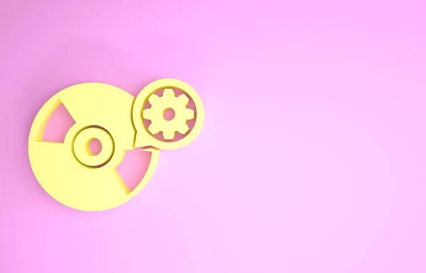 Gelbe CD oder DVD-Disk und Getriebesymbol isoliert auf rosa Hintergrund. Anpassung App, Servicekonzept, Einstellungsmöglichkeiten, Wartung, Reparatur, Reparatur. Minimalismus-Konzept. 3D Illustration 3D Renderer — Stockfoto