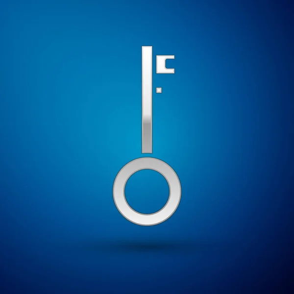 Ezüst kalóz kulcs ikon elszigetelt kék háttérrel. Vektorillusztráció — Stock Vector
