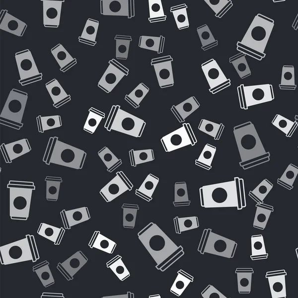 Grijze koffiebeker pictogram geïsoleerd naadloos patroon op zwarte achtergrond. Wegwerpkoffiekopje met warme koffie. Vector Illustratie — Stockvector
