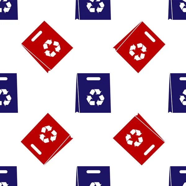 Bolsa de compras de papel azul y rojo con icono de reciclaje patrón inconsútil aislado sobre fondo blanco. Bolsa con símbolo de reciclaje. Ilustración vectorial — Vector de stock