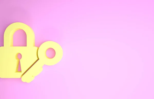 Cerradura amarilla e icono de la llave aislados sobre fondo rosa. Señal de candado. Seguridad, seguridad, protección, concepto de privacidad. Concepto minimalista. 3D ilustración 3D render — Foto de Stock