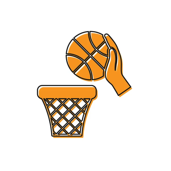 Main orange avec ballon de basket et icône de panier isolé sur fond blanc. Balle dans le panier de basket. Illustration vectorielle — Image vectorielle