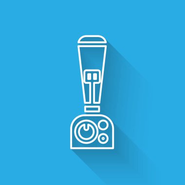 Beyaz çizgi karıştırıcı simgesi uzun gölgeli izole edilmiş. Mutfak elektrikli kırıcı ve kase. Meyve suyu, kokteyl ya da meyve suyu. Vektör İllüstrasyonu