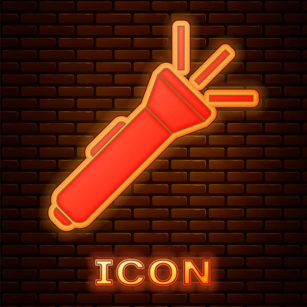 Glowing neon Flashlight icon isolated on brick wall background. Vector Illustration — Stock Vector