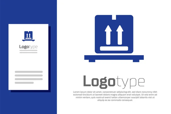 Niebieskie kartonowe pudełka na ikonie palet izolowane na białym tle. Zamknięte pudełko tekturowe z delikatnymi znakami. Element szablonu logo. Ilustracja wektora — Wektor stockowy