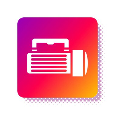 Beyaz El feneri simgesi beyaz arkaplanda izole edildi. Turist el feneri sapı. Kare renk düğmesi. Vektör İllüstrasyonu