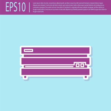 Retro mor video oyun konsolu simgesi turkuaz arka planda izole edildi. Vektör İllüstrasyonu