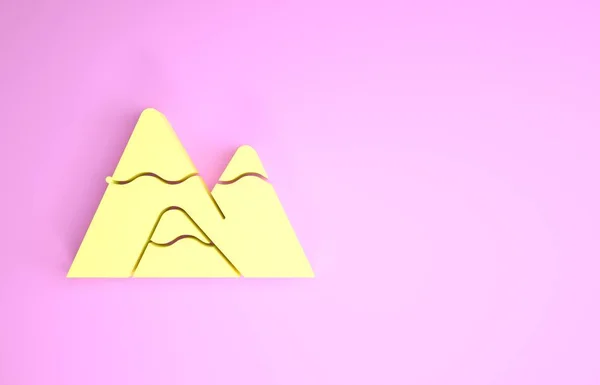 Желтые горы значок изолирован на розовом фоне. Символ победы или концепции успеха. Концепция минимализма. 3D-рендеринг — стоковое фото