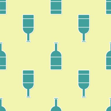 Yeşil bira ikonu sarı arka planda izole edilmiş pürüzsüz desen. Vektör İllüstrasyonu