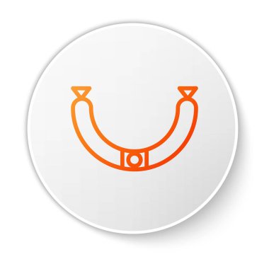 Beyaz arka planda izole edilmiş buhar ikonlu turuncu sosis. Izgara sosis ve aroma işareti. Beyaz daire düğmesi. Vektör İllüstrasyonu