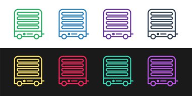 Elektrik ısıtıcısı simgesini siyah beyaz arkaplanda izole et. Uzaktan kumandalı kızıl ötesi ısıtıcı. Klima kontrolü. Vektör İllüstrasyonu