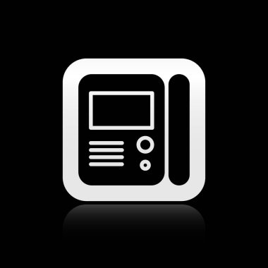 Kara Ev dahili iletişim sistemi simgesi siyah arkaplanda izole edildi. Gümüş kare düğme. Vektör İllüstrasyonu