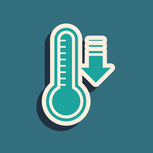 Зелений метеорологічний термометр вимірює тепло і холодний ікон, ізольований на синьому фоні. Обладнання термометра показує жарку або холодну погоду. Довгий стиль тіней. Векторний приклад — стоковий вектор