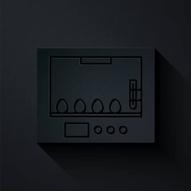 Kağıt kesiği, siyah arka planda izole edilmiş yumurta ikonu için kuluçka makinesi. Kağıt sanatı tarzı. Vektör İllüstrasyonu