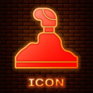 Parlayan neon vites değiştirici simgesi tuğla duvar arka planında izole edildi. İletişim simgesi. Vektör İllüstrasyonu