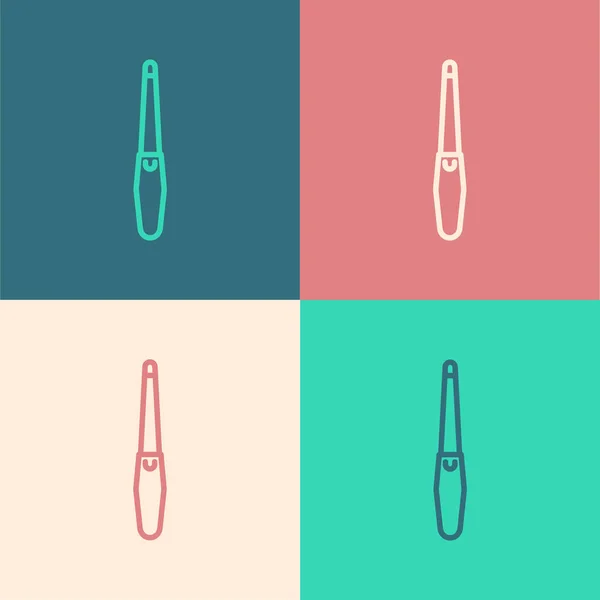 Línea de color Icono de archivo de uñas aislado en el fondo de color. Herramienta de manicura. Ilustración vectorial — Vector de stock