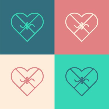 Renk çizgisi Candy kalp şeklindeki kutuda ve yay simgesinde renk arkaplanında izole. Sevgililer Günü. Vektör İllüstrasyonu