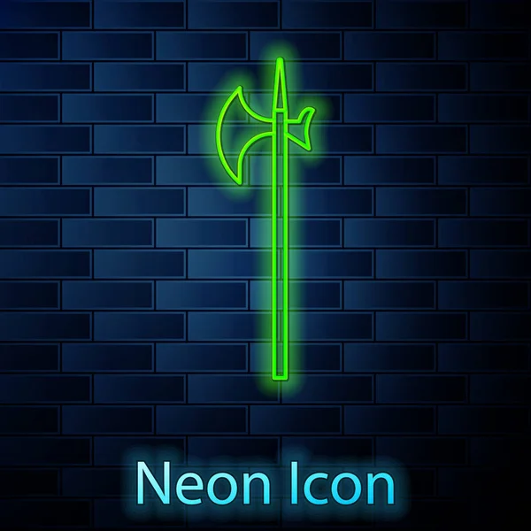 Glödande neon linje Medeltida halberd ikon isolerad på tegel vägg bakgrund. Medeltida vapen. Vektor Illustration — Stock vektor