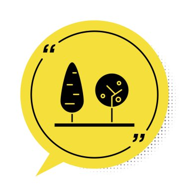 Siyah Ağaçlar simgesi beyaz arkaplanda izole edilmiş. Orman sembolü. Sarı konuşma balonu sembolü. Vektör İllüstrasyonu