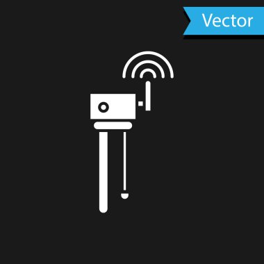 Beyaz Yönlendirici ve Wi-Fi sinyal simgesi siyah arkaplanda izole edildi. Kablosuz ethernet modem yönlendirici. Bilgisayar teknolojisi interneti. Vektör İllüstrasyonu