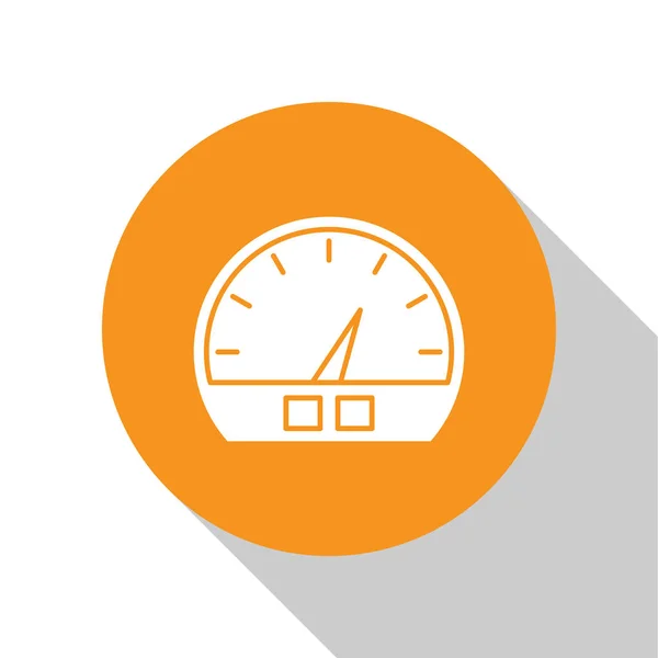 Icône du compteur de vitesse blanc isolé sur fond blanc. Bouton rond orange. Illustration vectorielle — Image vectorielle