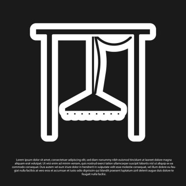 Siyah Otomatik sulama sprinkler simgesi siyah arka plan üzerinde izole. Sulama ekipmanları. Bahçe elementi. Sprey tabanca simgesi. Vektör İllüstrasyonu