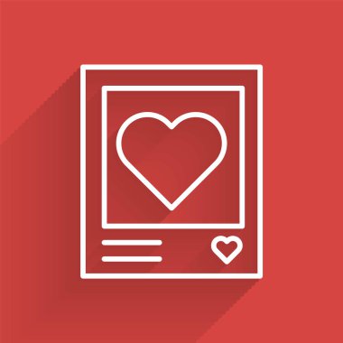 Beyaz çizgi boş fotoğraf çerçeveleri ve uzun gölgeli kalp simgesi. Sevgililer Günü sembolü. Vektör İllüstrasyonu
