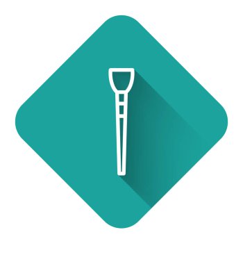 Beyaz çizgi makyaj fırçası ikonu uzun gölgeli izole edilmiş. Yeşil kare düğmesi. Vektör İllüstrasyonu