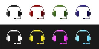 Kulaklık simgesini siyah beyaz arkaplana ayır. Kulaklıklar. Müzik, hizmet, iletişim ve operatör konsepti. Vektör İllüstrasyonu