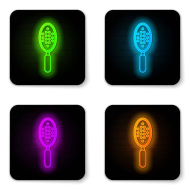 Parlayan neon çizgisi saç fırçası simgesi beyaz arkaplanda izole edildi. Taraklı saç işareti. Berber sembolü. Siyah kare düğme. Vektör İllüstrasyonu