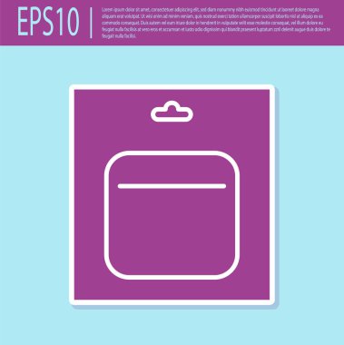 Turkuaz arka planda izole edilmiş paket simgesindeki mor pil. Şimşek sembolü. Vektör İllüstrasyonu