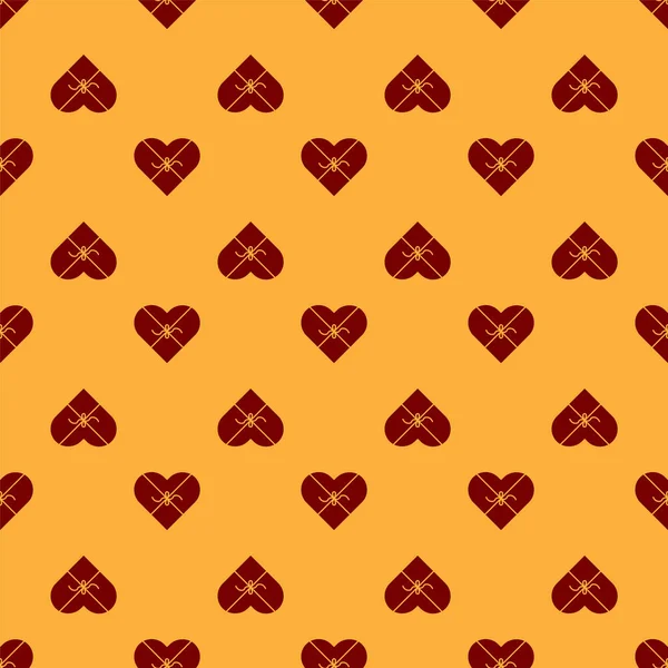 Red Candy em forma de coração caixa e arco ícone isolado padrão sem costura no fundo marrom. Dia dos Namorados. Ilustração vetorial — Vetor de Stock