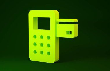 Yeşil arka planda izole edilmiş eklenmiş kredi kartı simgesine sahip Sarı Pos terminali. Ödeme terminali işlemi. Minimalizm kavramı. 3d illüstrasyon 3d canlandırma
