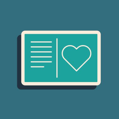 Mavi arka planda kalp ikonu olan Yeşil Sevgililer Günü broşürü. Kutlama için davetiye ya da tebrik kartı şablonu. Uzun gölge tarzı. Vektör İllüstrasyonu