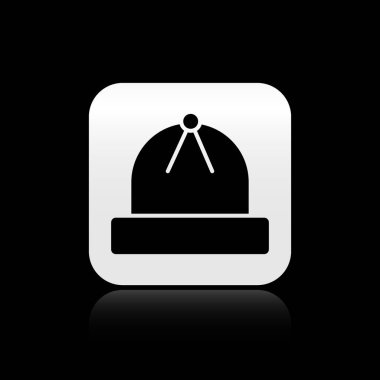 Siyah arkaplanda Siyah Kış şapkası simgesi izole edildi. Gümüş kare düğme. Vektör İllüstrasyonu