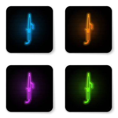 Beyaz arka planda izole edilmiş saç ikonu için parlayan neon saç maşası. Saç düzleştirici ikonu. Siyah kare düğme. Vektör İllüstrasyonu