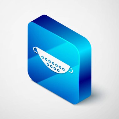 Isometric Kitchen süzgeç simgesi beyaz arkaplanda izole edildi. Mutfak aletleri. Çatal bıçak seti. Mavi kare düğme. Vektör İllüstrasyonu