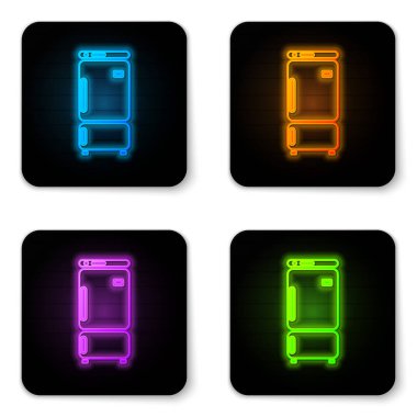 Beyaz arka planda izole parlayan neon Buzdolabı simgesi. Buzdolabı dondurucu buzdolabı. Ev teknolojisi ve aletleri. Siyah kare düğme. Vektör İllüstrasyonu