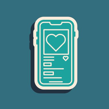 Mavi arka planda kalp ikonu olan yeşil cep telefonu. Sevgililer Günü. Uzun gölge tarzı. Vektör İllüstrasyonu